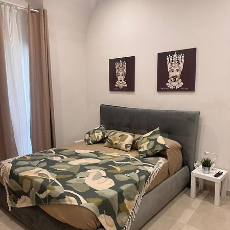 Ninas Home Airport Catania Luaran gambar